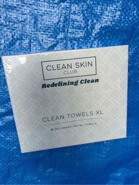 Clean Skin Club White Clean Towels XL